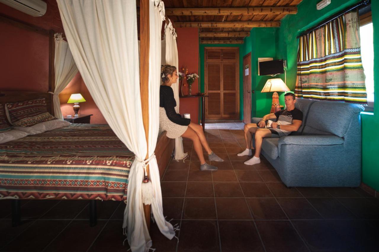 Tikal Boungalows Hotel Malcocinado  Zewnętrze zdjęcie